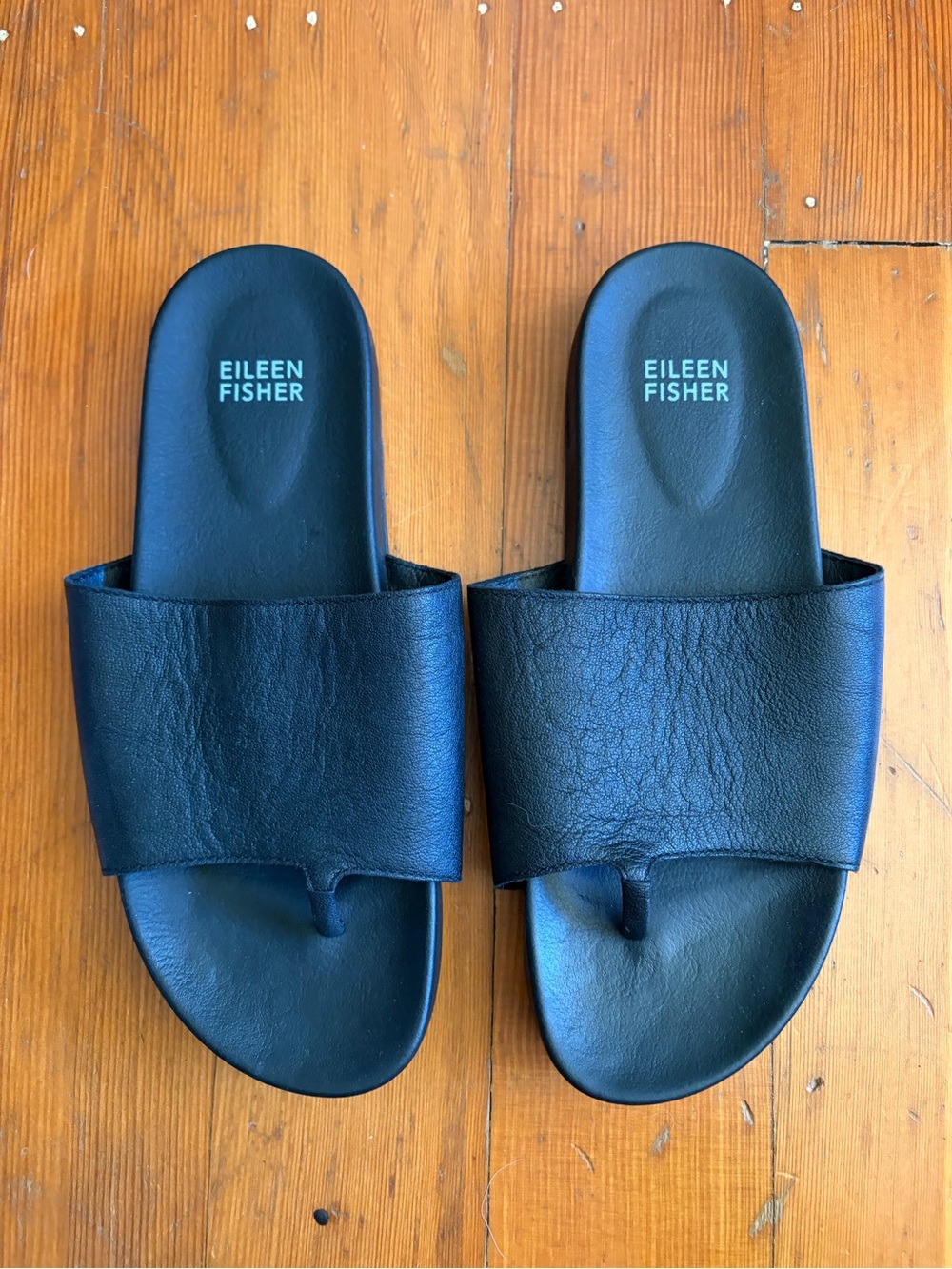 Eileen Fisher Women's Black Leather Toe Ring Sandals Size 7.5